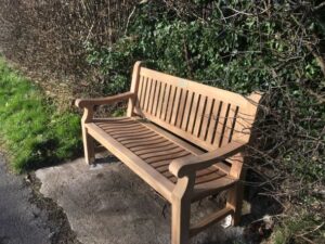Memorial Bench for Gwen and Peter Westwood 4